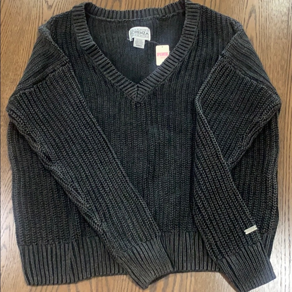 Victoria’s Secret Forenza PINK gray sweater size M